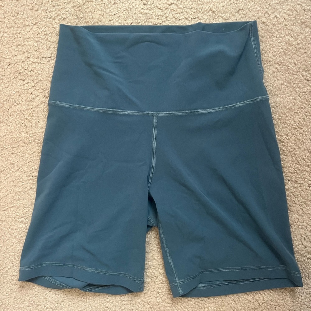 TNA aritzia biker shorts